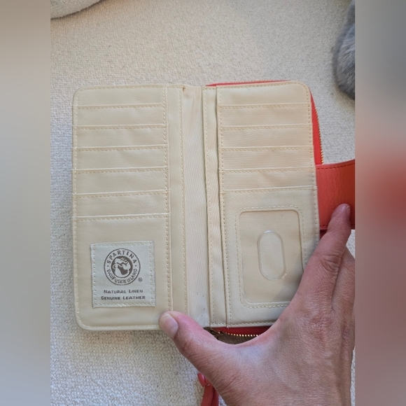 Spartina 449, Hilton Head Yacht Club Wallet, Navy/Cream/Coral - Picture 7 of 9